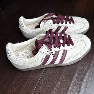 Adidas Samba Color: Wonder White / Maroon / Putty Grey